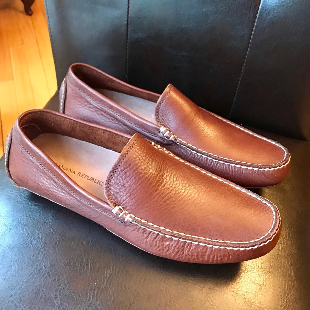 BANANA REPUBLIC👞Men’s Leather Loafer Size 8 NEW